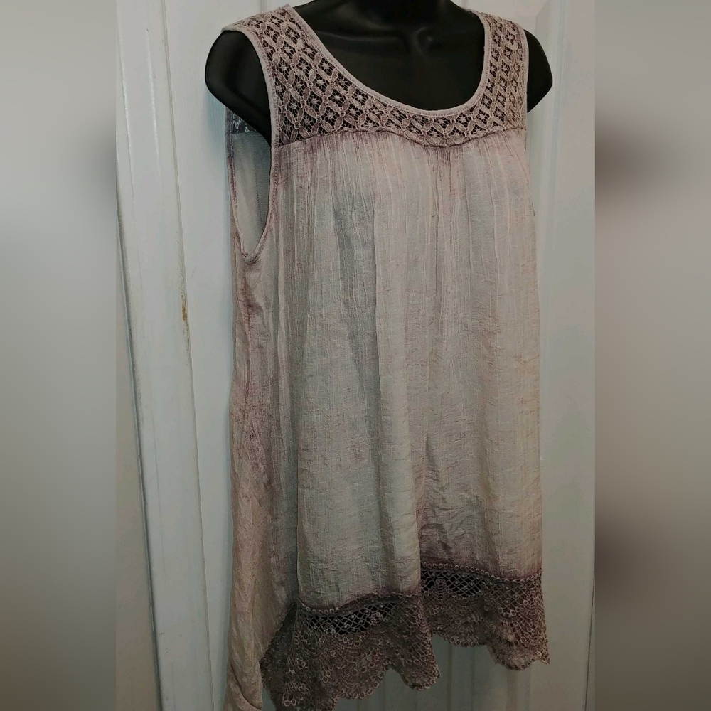Papa sleeveless summer top